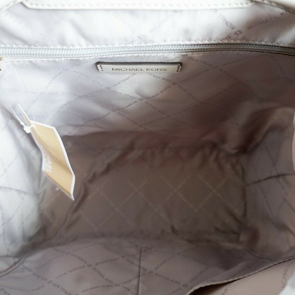 Michael Kors Abbey Cargo Large Backpack main image 8